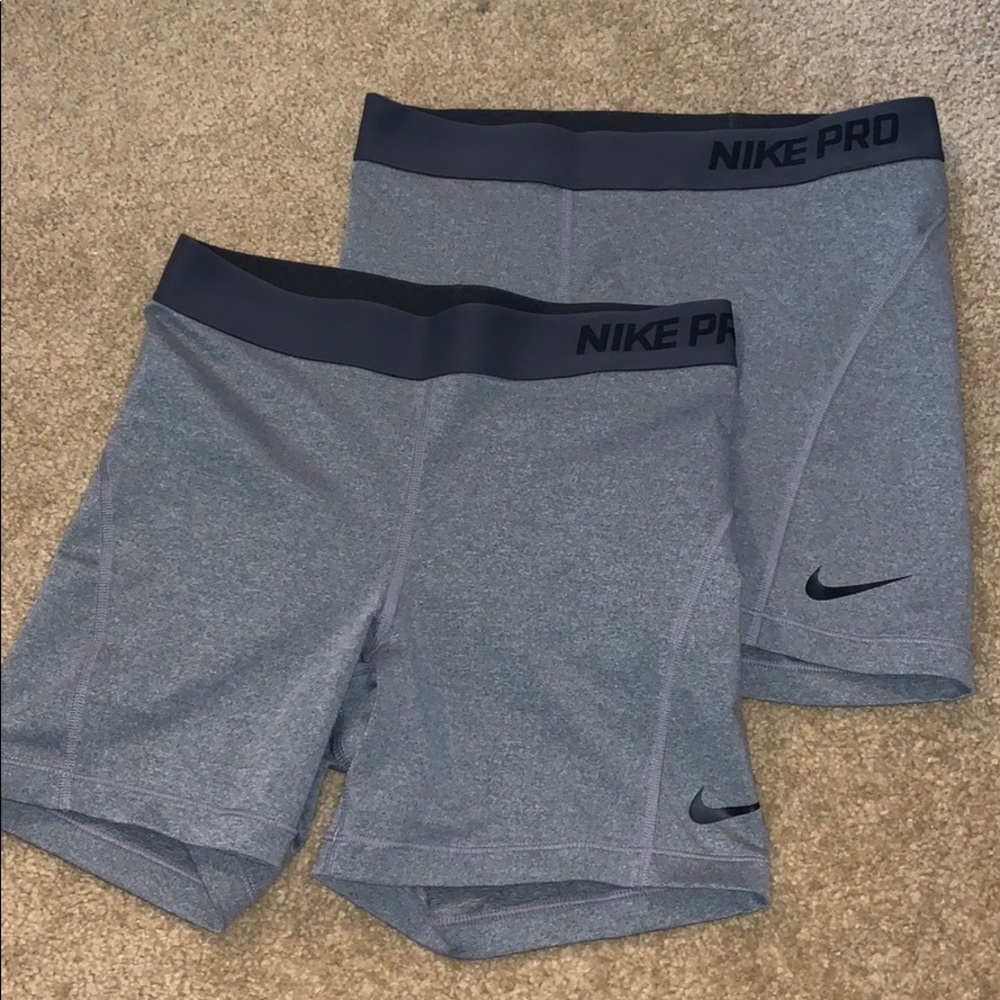 Nike Pro compression Shorts (2)